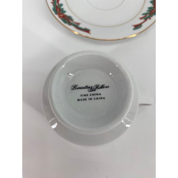 Tienshan Fairfield Poinsettia & Ribbons Christmas Holiday Cup Saucer Coffee Tea - Picture 5 of 6